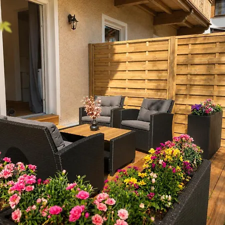 Village Garden - Zentral In Kirchberg